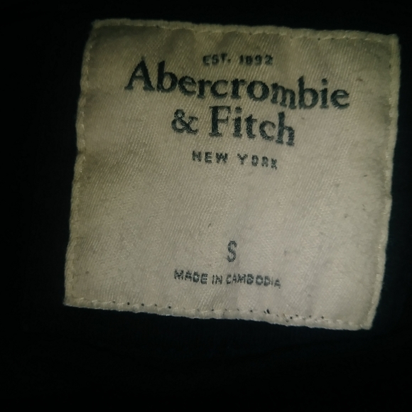 A&F tee shirt - Picture 5 of 7